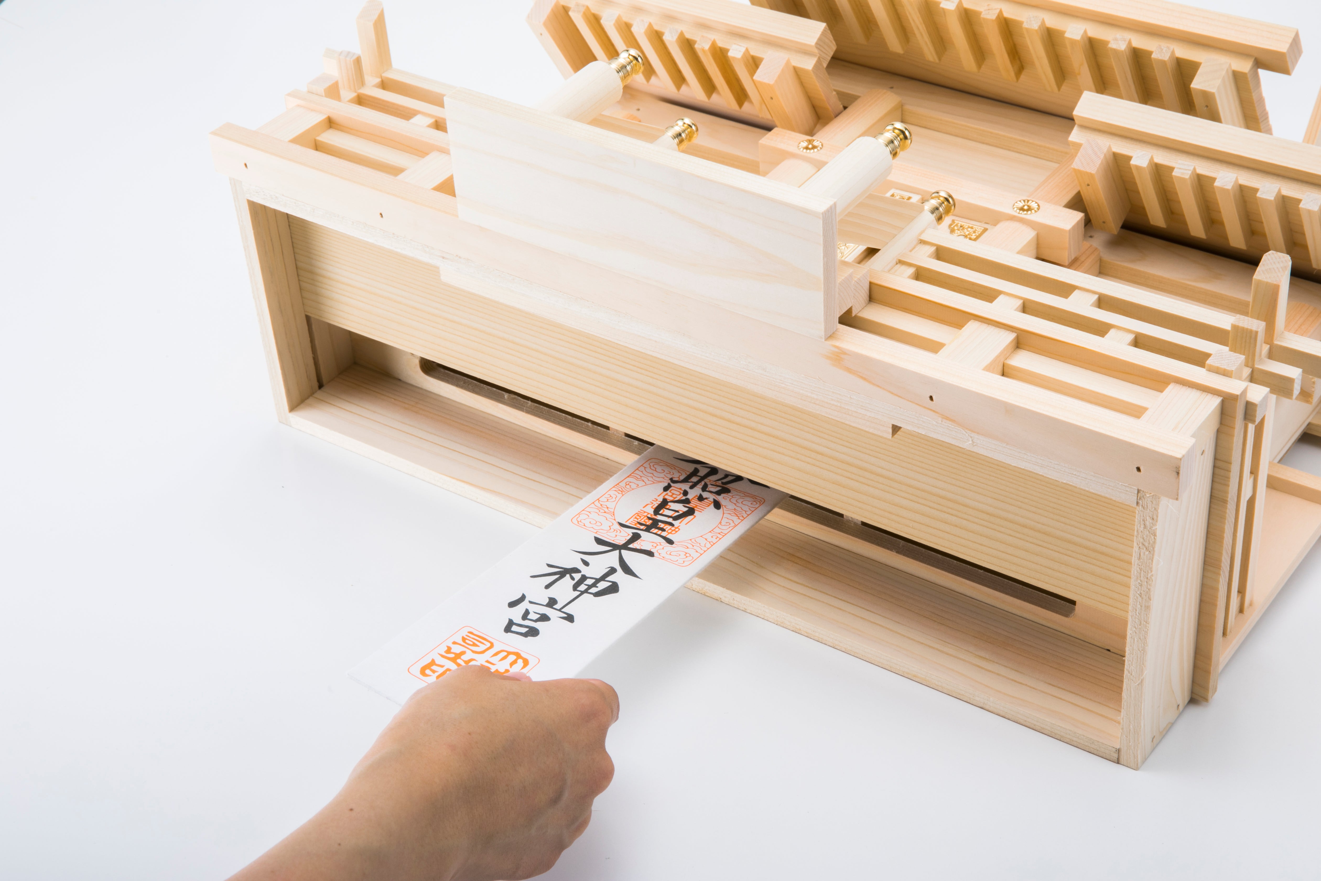 屋根違い三社 小 本金具